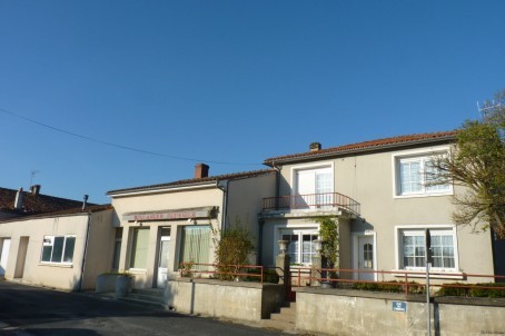 Stone House For Sale Nere - 2