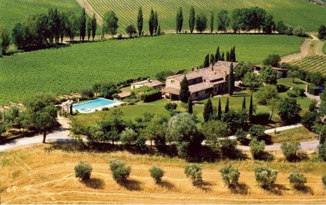 6 bedroom Farm House For Sale:..