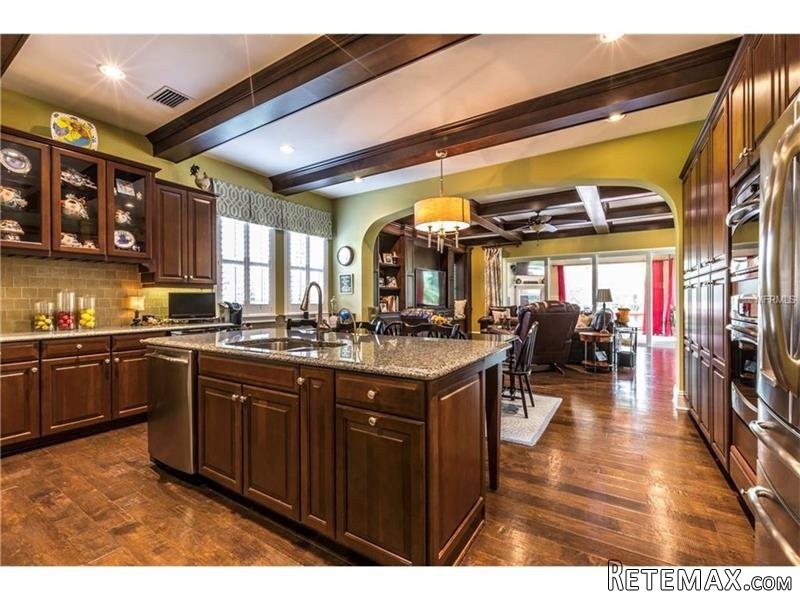 4 bedroom Property For Sale: 16308.. - 2