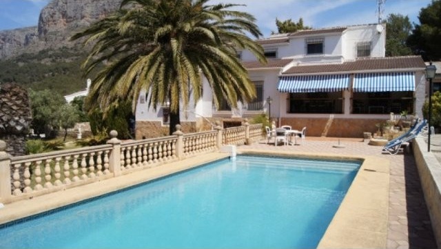 4 Bedrooms 3 Bathrooms Villa In Javea* - 2