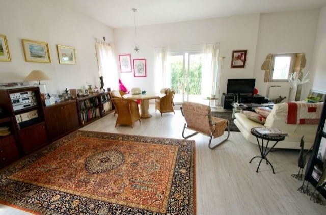 House In Pezenas, France - 2