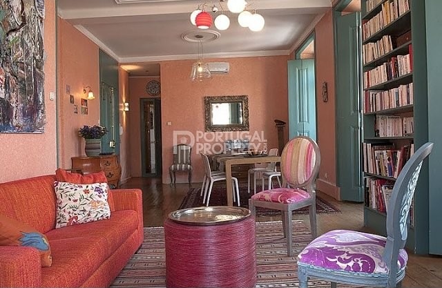 Trendy 3 Bedroom Apartment In Lisbon