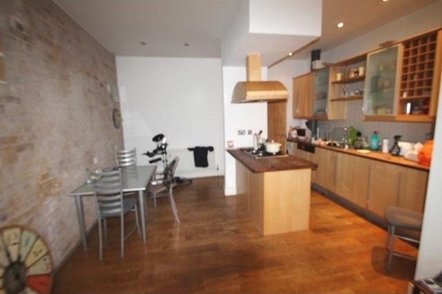 1 bed flat to rent - 2
