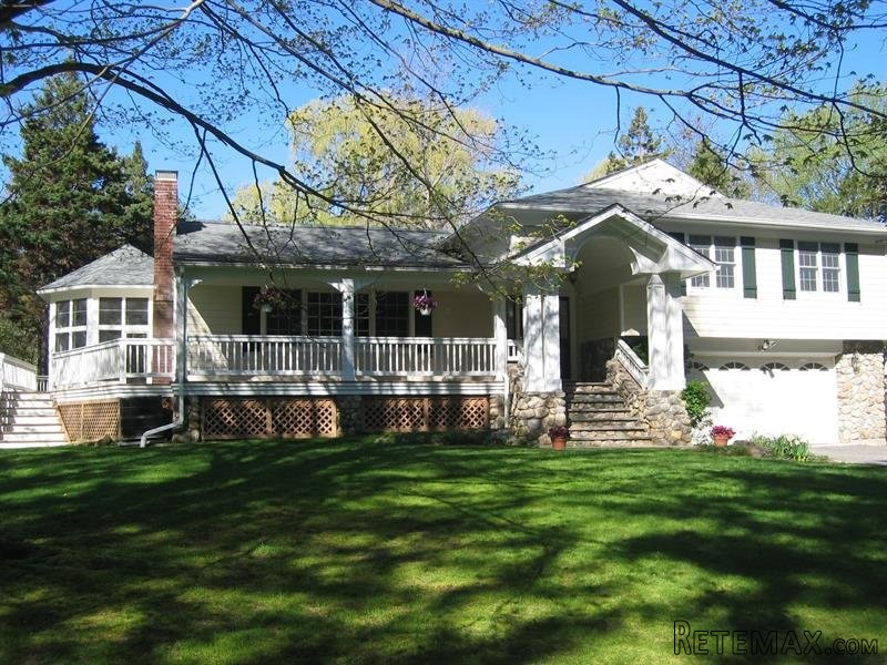 3 bedroom House For Sale: 5 North Ridge..