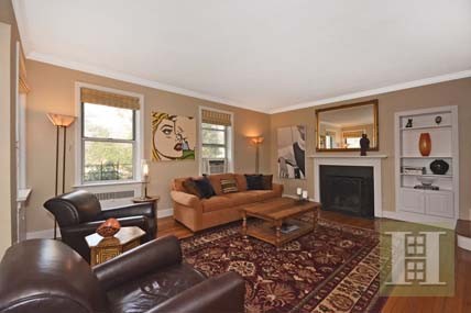 3 bedroom Apartment For Sale: 4961..
