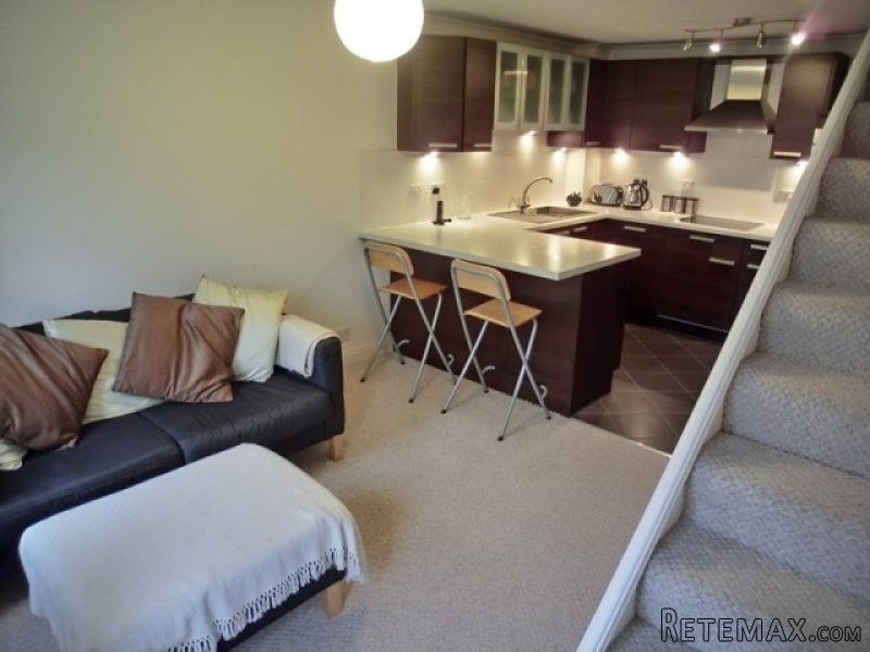 - Kent - For Sale - 2