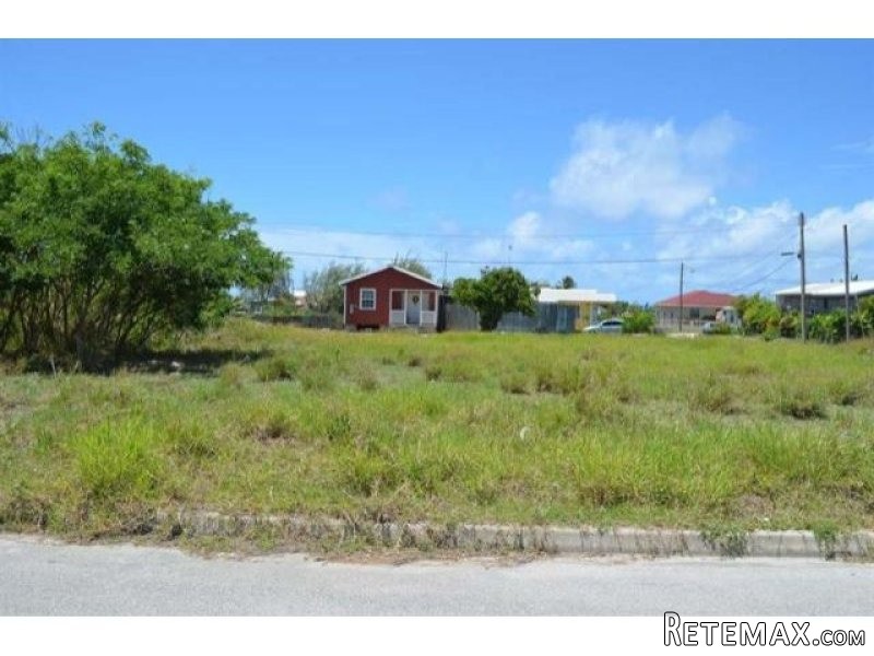 Property For Sale: Apple Hall Lot 16..