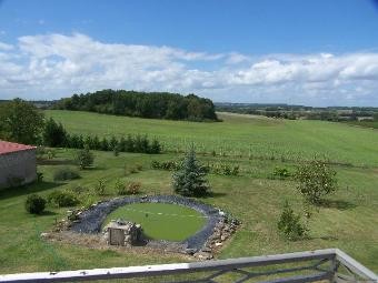 A Nicely Renovated Old Stone Farmhouse.. - 2