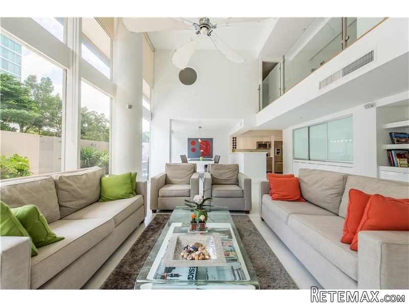 3 bedroom Flat For Sale: 2025 Brickell..