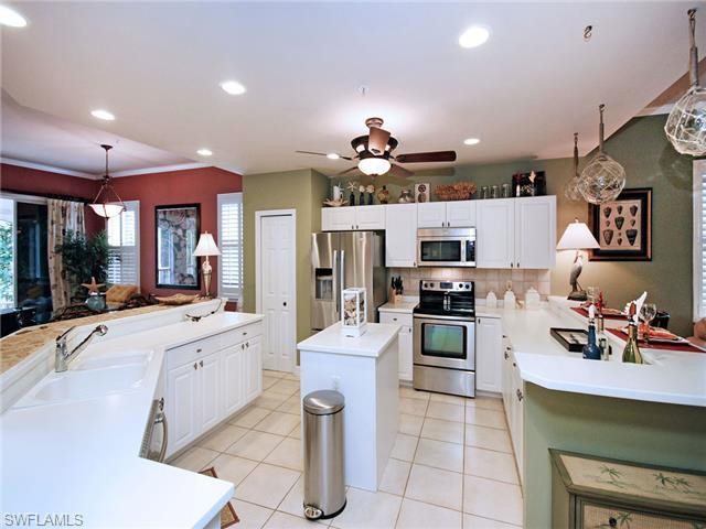 3 bedroom Condominium For Sale: Fort.. - 2