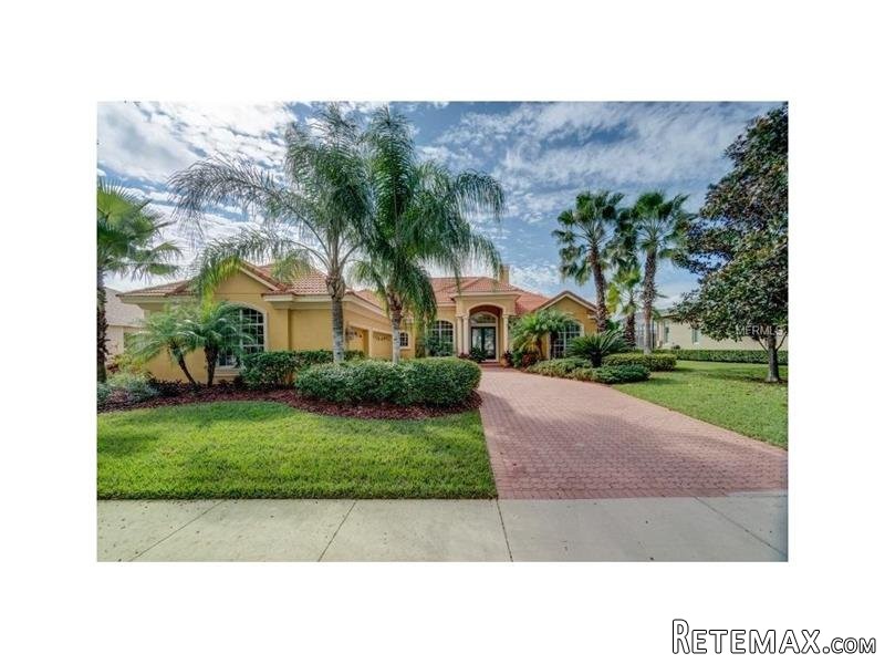 4 bedroom Property For Sale: 3117..
