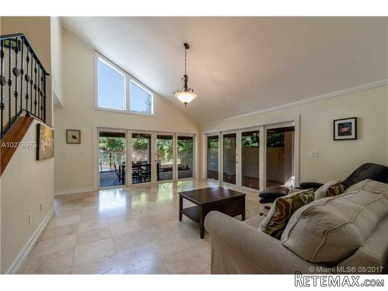 3 bedroom House For Sale: 8903 SW 78 Pl - 2