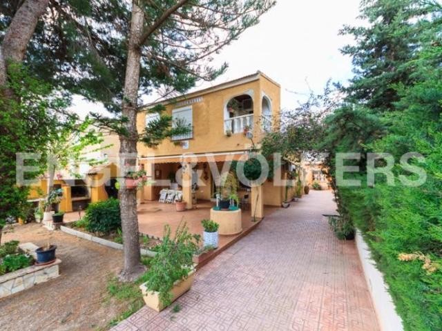 villa to reform with plot and pool - 2