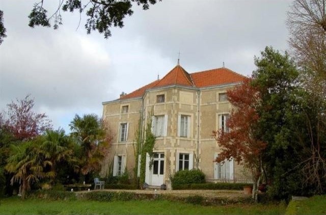 5 bedroom House For Sale: 16390 SUD..