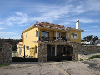 New 4 bedroom country property with..