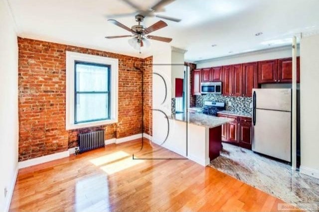 3 Bedrooms - Coop - New York - For Sale - 2