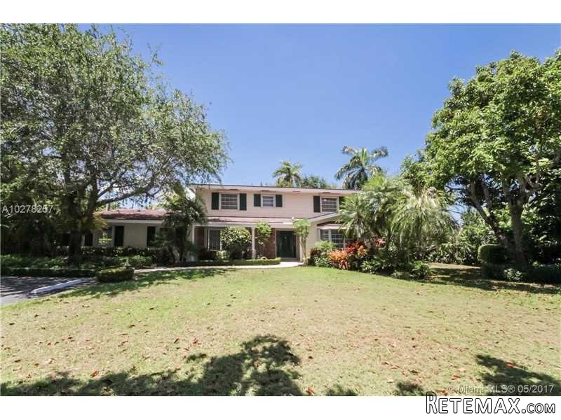 4 bedroom House For Sale: 4975 SW 82 St