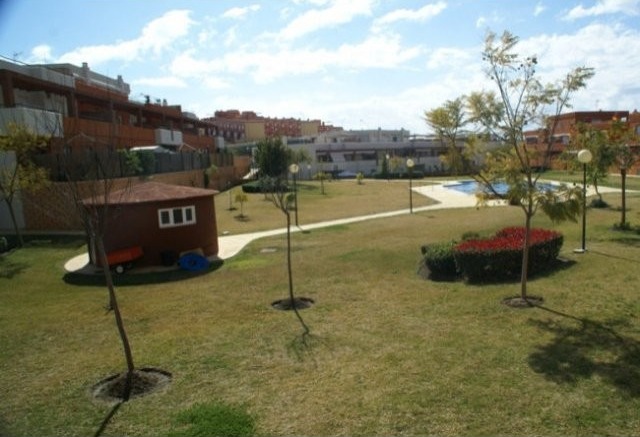 Apartment for Sale in Almayate..