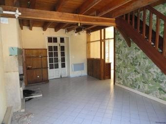 In The Dordogne's Valley And Situated.. - 2