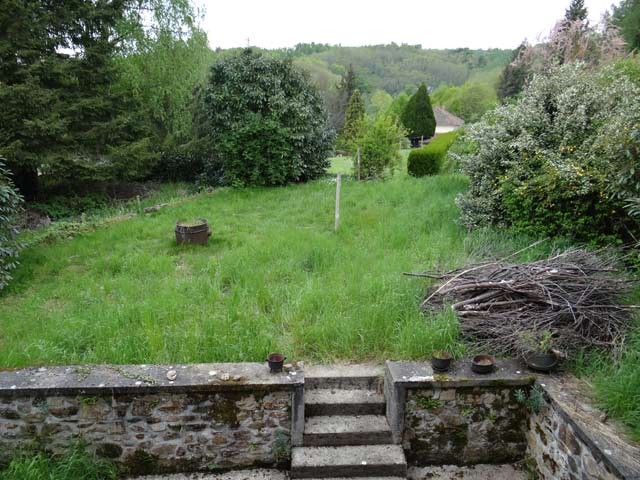 House For Sale In A Village With Bar.. - 2
