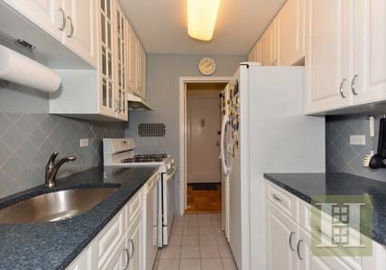2 bedroom Apartment For Sale: 4555.. - 2