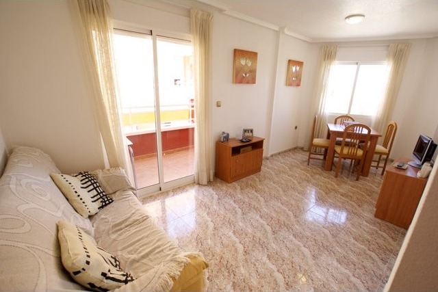 2 bedroom, 2 bathroom Apartment 45m2 - 2