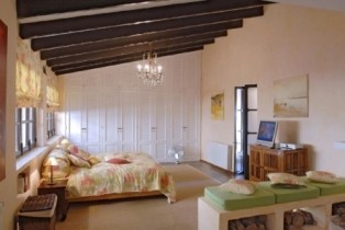 4 Bedrooms - House - Islas Baleares -..