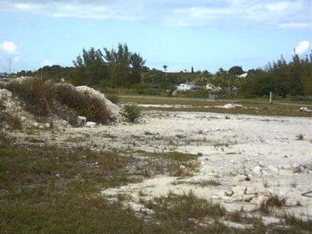 Singlefamilyvacant - Royal Harbour-..