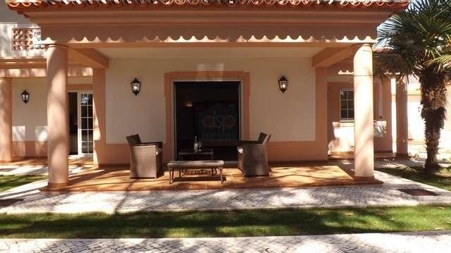 3 bedrooms - 2