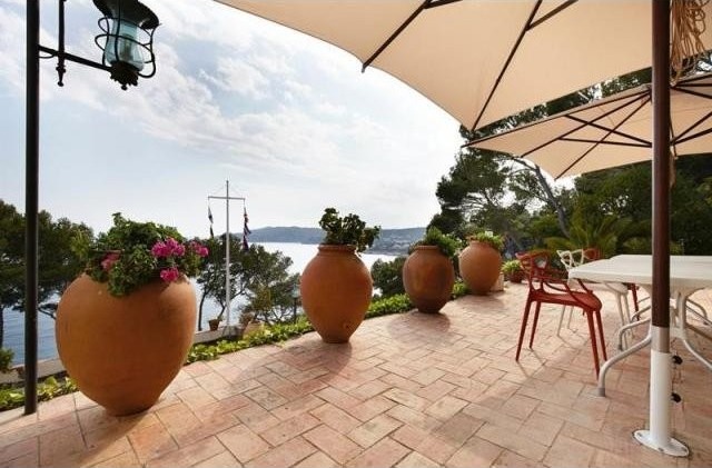 8 bedroom Detached House For Sale:.. - 2
