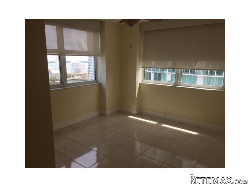 2 bedroom Flat For Sale: 31 SE 5th St #.. - 2