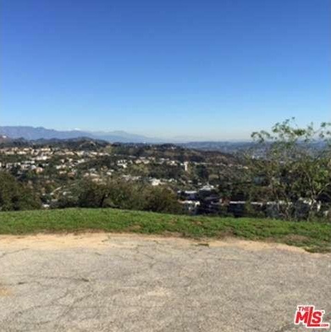 8599 Appian Way Way | Los Angeles, CA..
