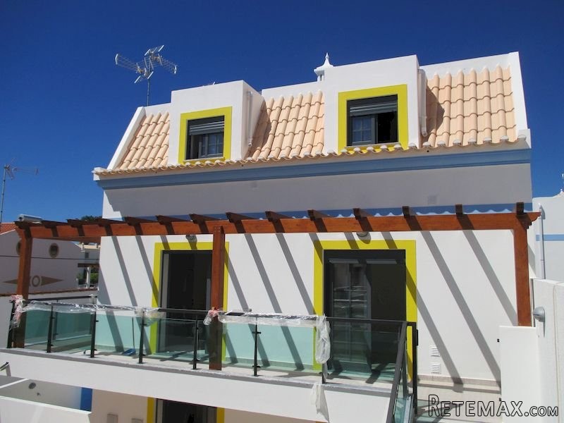 Buy Apartments T3 em Faro , Vila Real..