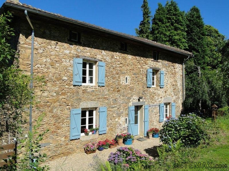 4 Bedroom Stone House For Sale