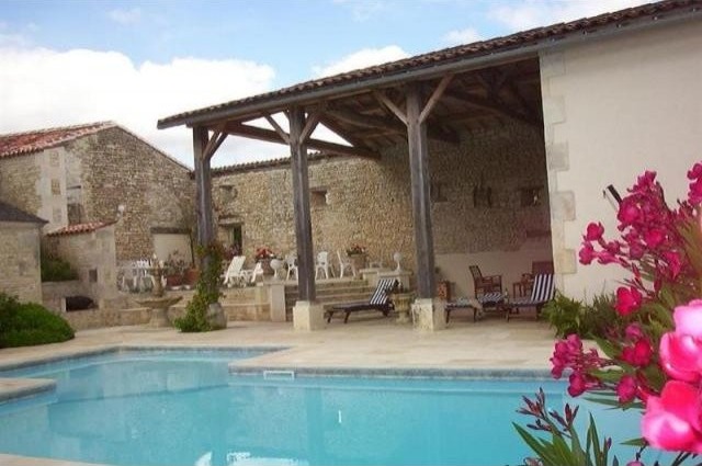 12 bedroom House For Sale: 17490.. - 2