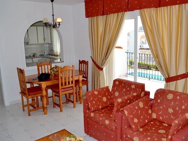 2 bed Apartment in CALAHONDA - 2