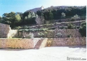 Competely renovated finca on a hill.. - 2