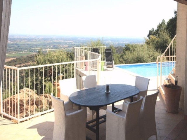 Superbe Villa Avec Vues Imprenables Et..