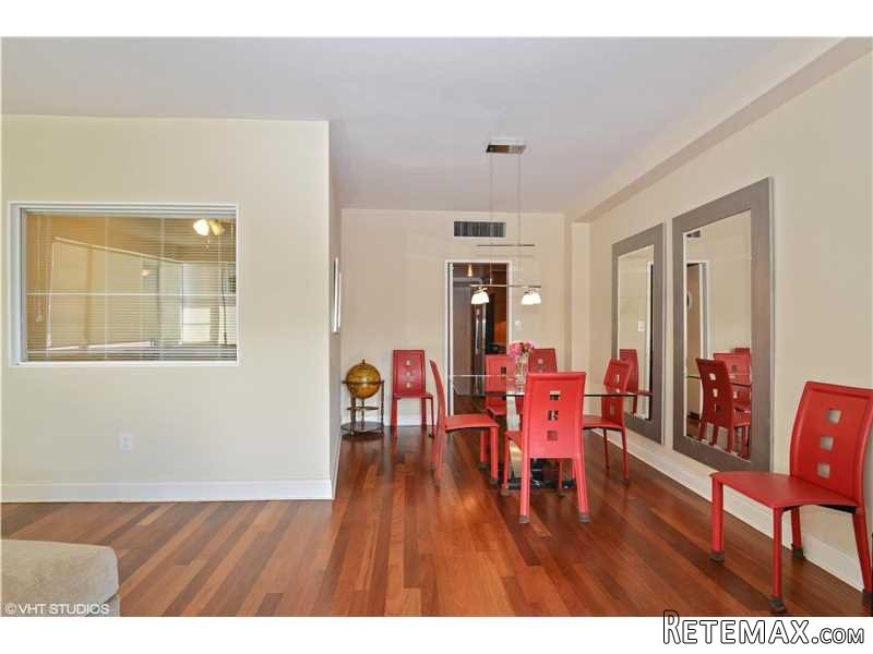 1 bedroom Flat For Sale: 5255 Collins.. - 2
