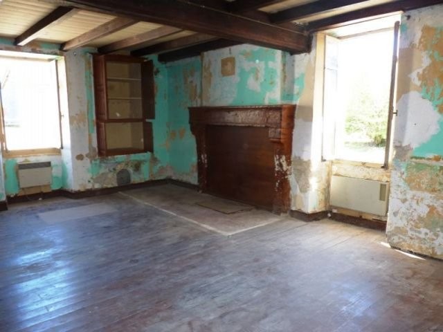 House and barn to renovate - 2
