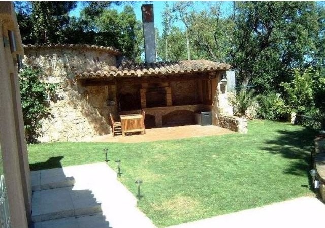 3 Bedrooms - Villa - Girona - For Sale