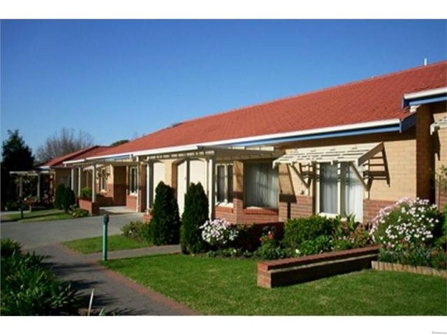 Grant Street Retirement Village -.. - 2