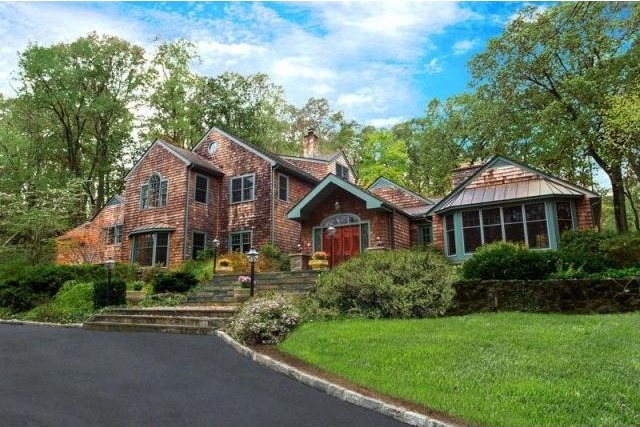 5 bedroom Residence For Sale: Millwood..