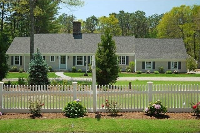 4 bedroom Property For Sale: Starboard..