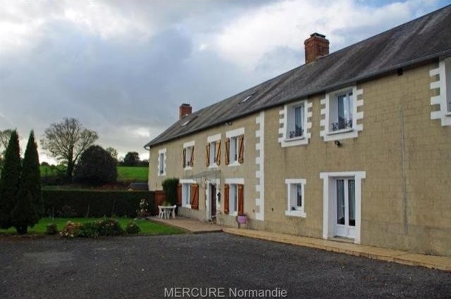 9 bedroom Character For Sale: 50450..