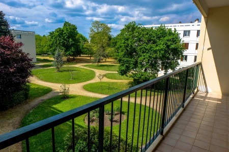 A spacious two bedroom apartment in..