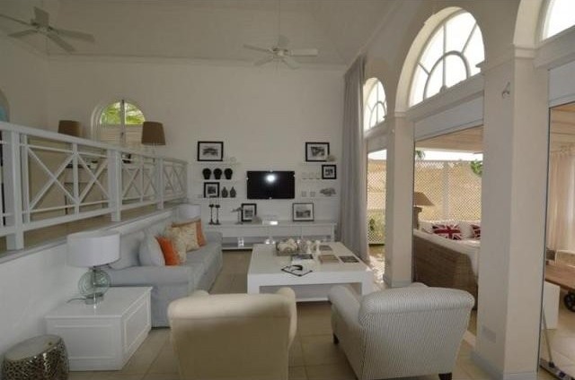 3 bedroom Property For Sale: Royal.. - 2