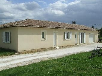 Very Cosy And Beautiful Bungalow In A..