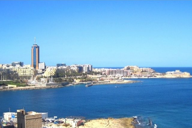 New Seafront Apartment