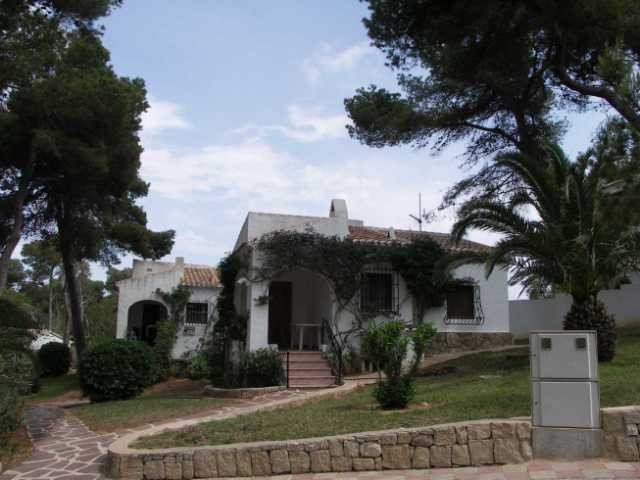 2 Bedroom Bungalow in Javea